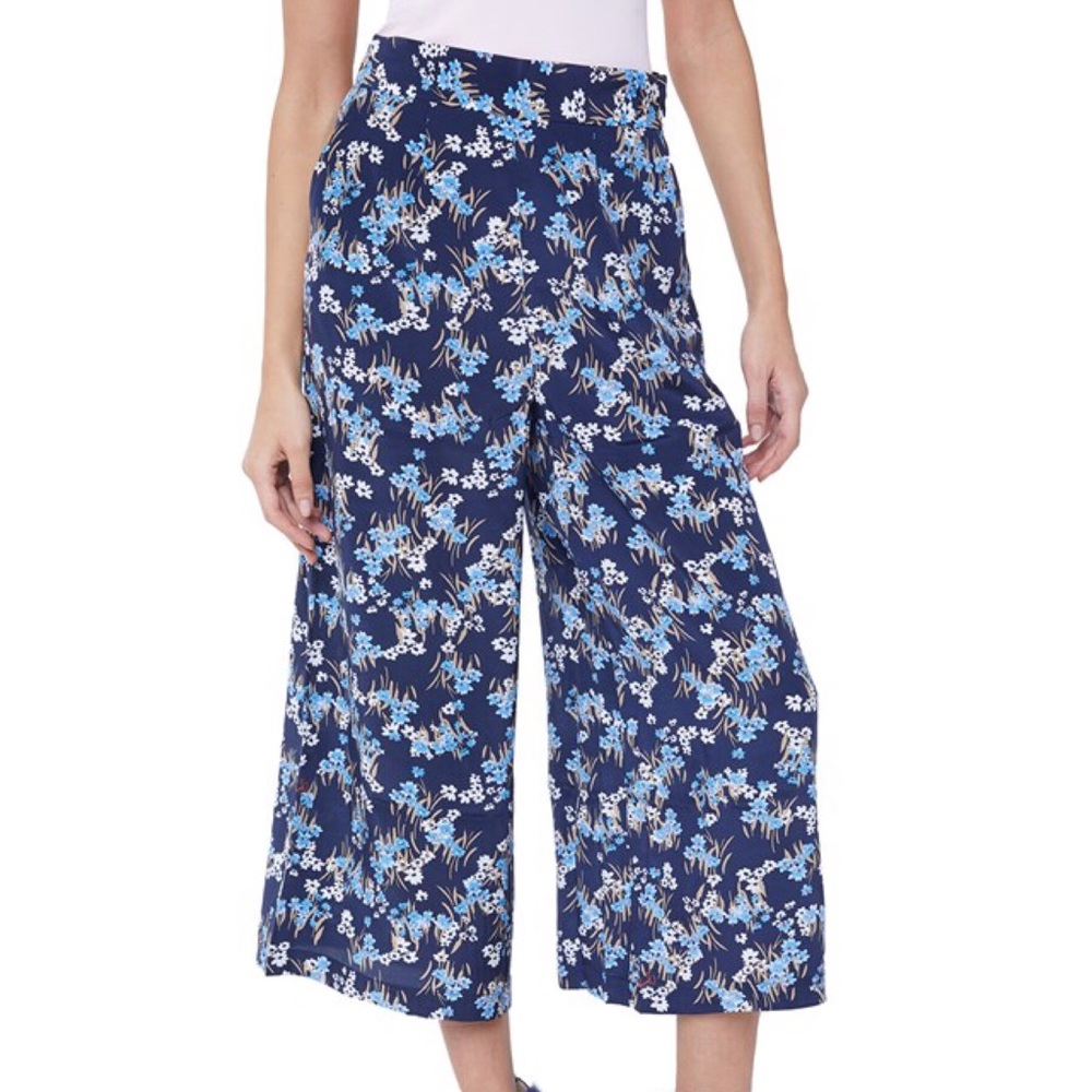 JUICY COUTURE Floral Bouquet Wide Leg Pants NWT 4